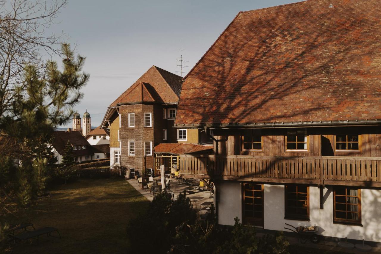 Der Hirschen Hotell Sankt Märgen Exteriör bild